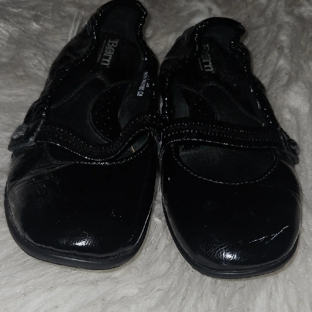 Women's Patent Black Mary Jane Flats with Strap - Picture 6 of 11